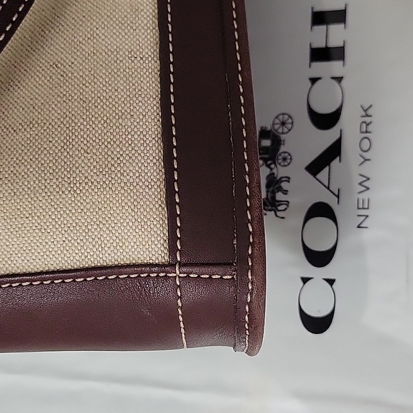 Coach Vintage 6115 Brown and Cream Canvas Shoulder Bag USA - Picture 8 of 11